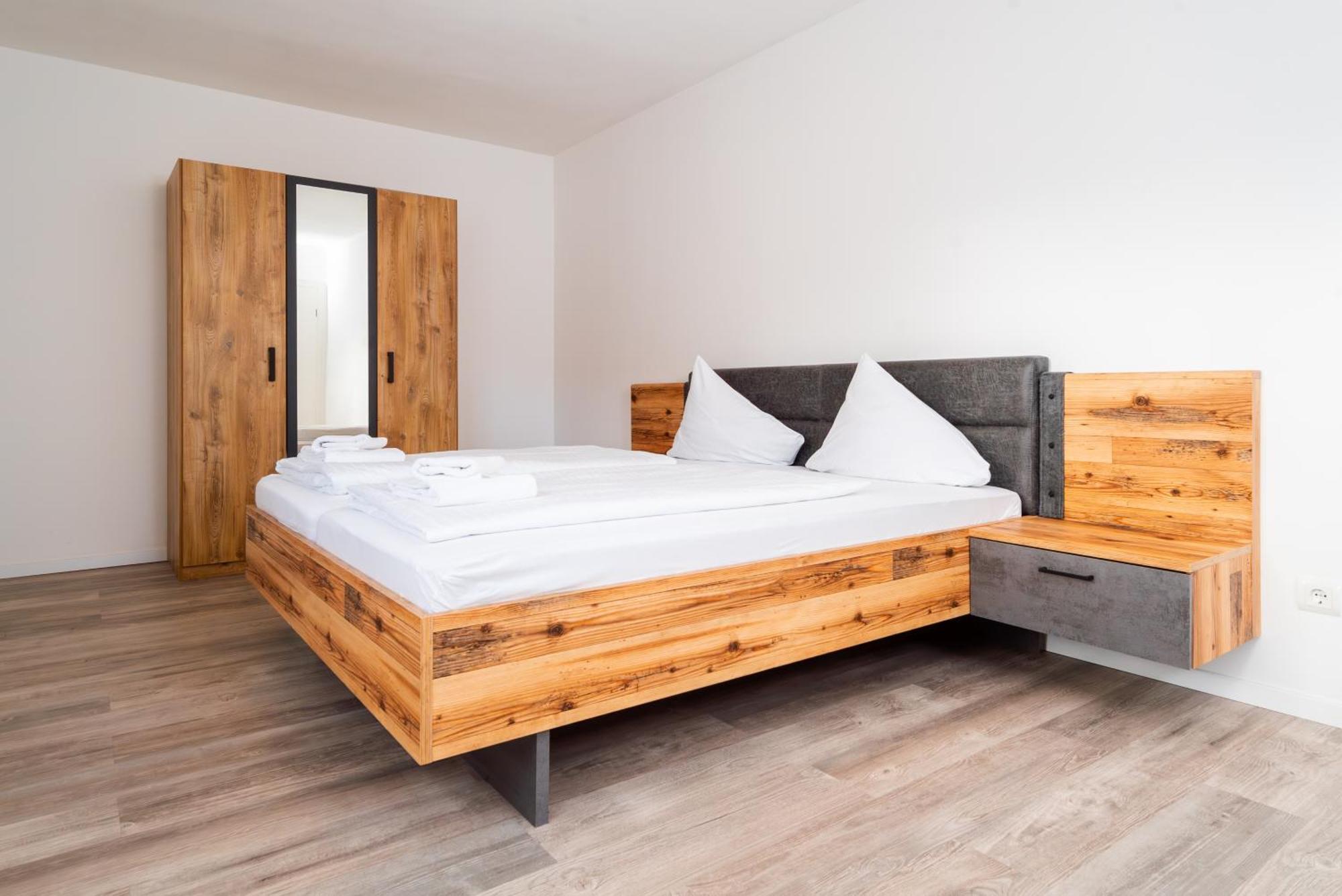 G & L Hotel Dortmund Eksteriør bilde