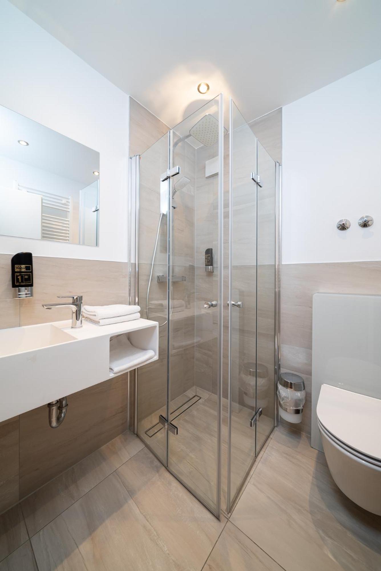 G & L Hotel Dortmund Eksteriør bilde